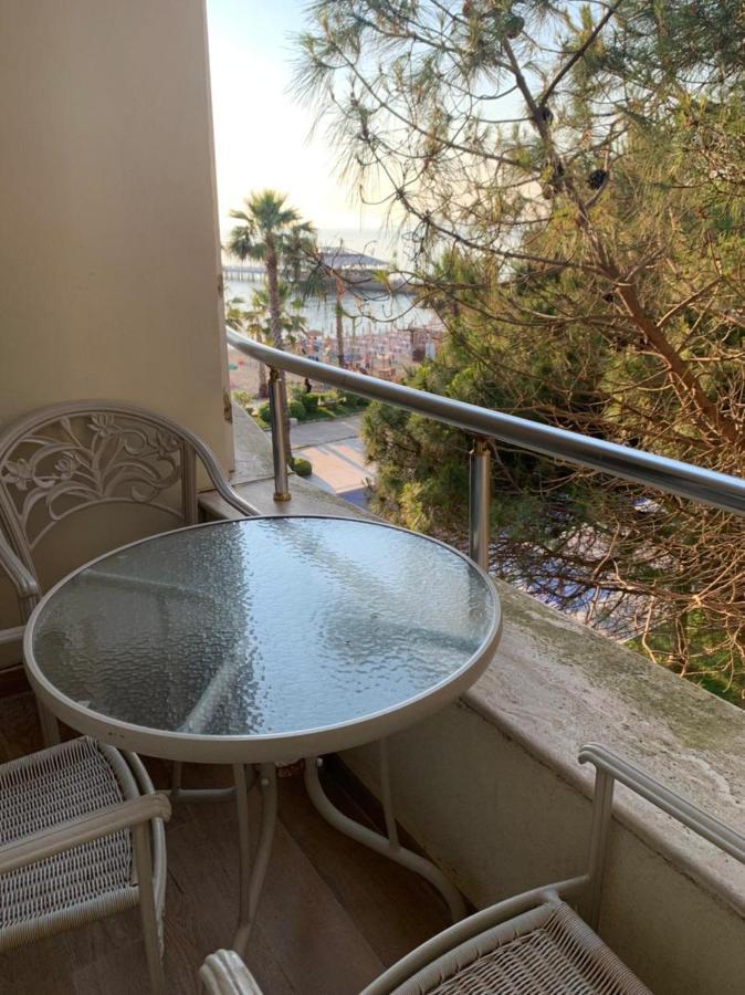 Mia'S Sea View Apartment Golem  Exterior foto